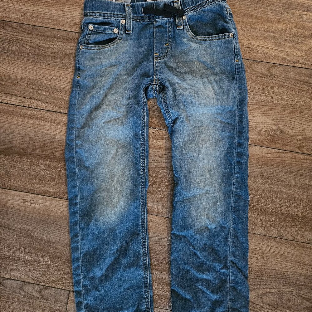 Levi Signature Gold
